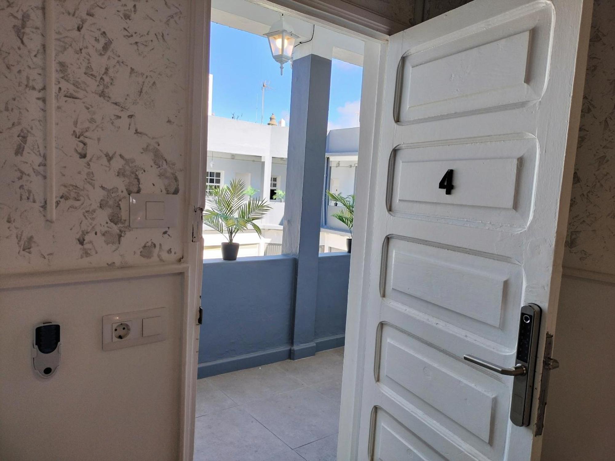 Room27- City Center Сан-Кристобаль-де-Ла-Лагуна Экстерьер фото