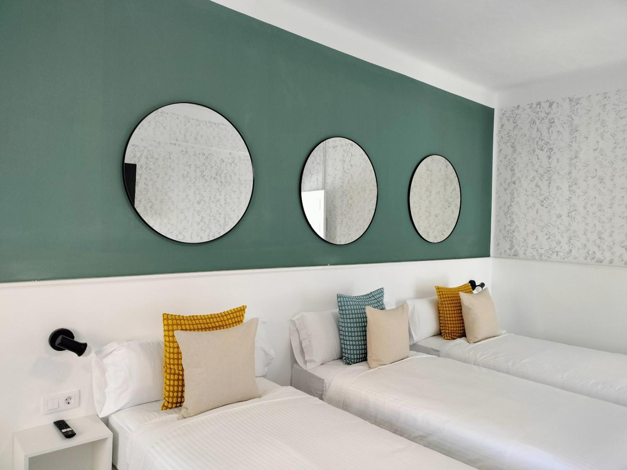 Room27- City Center Сан-Кристобаль-де-Ла-Лагуна Экстерьер фото